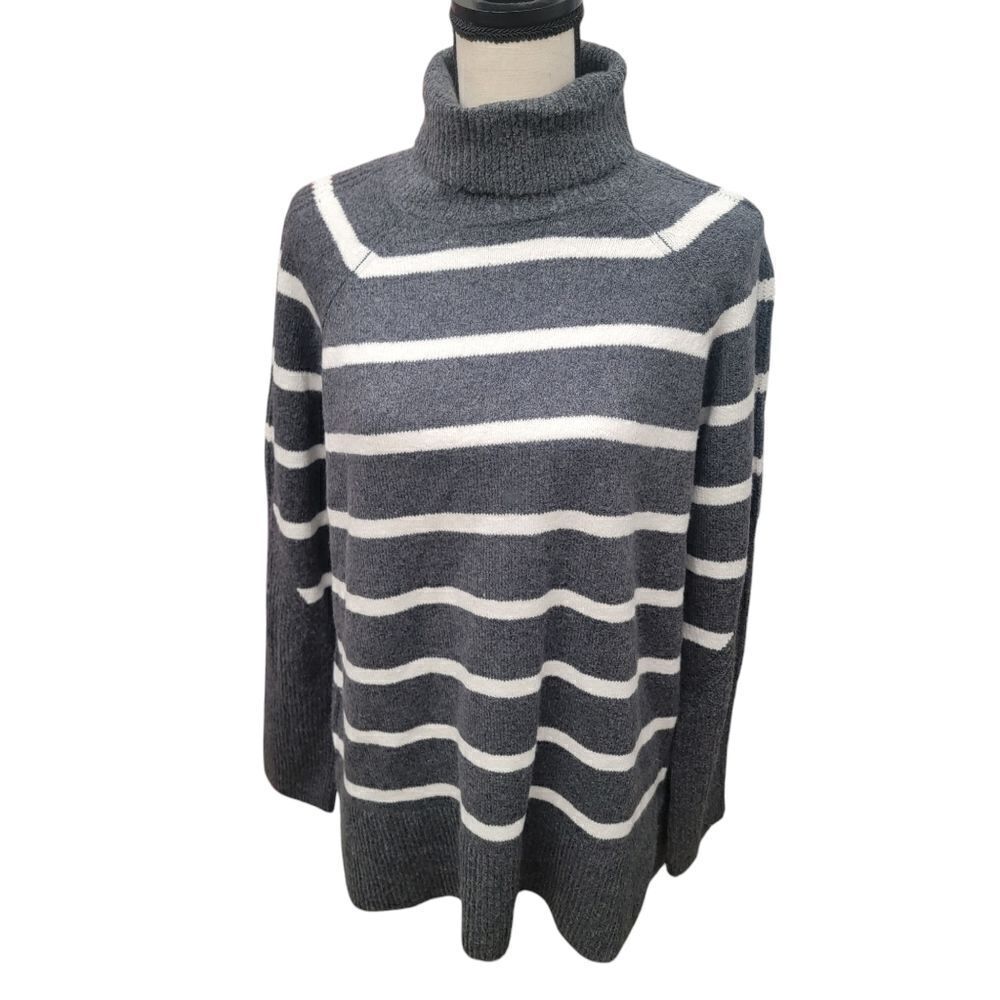 A New Day Cotton Blend Striped Turtle Neck Sweater. NWT. Size XL.